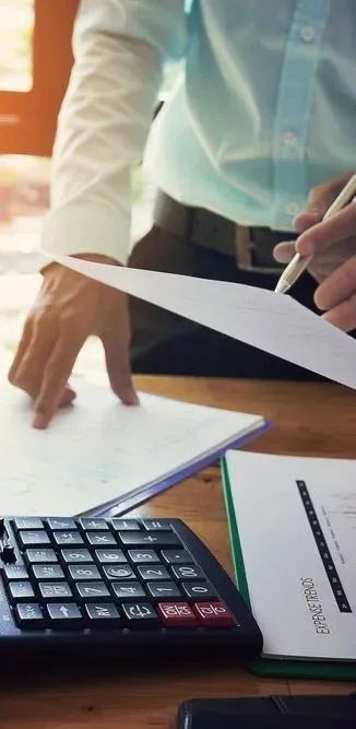Antonio J. Martinez, abogado en Aranjuez, ofrece servicios online.