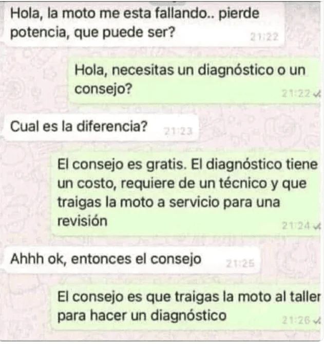 Conversación de chat entre abogado y cliente mostrando que invita a contactar con Antonio Martínez abogado